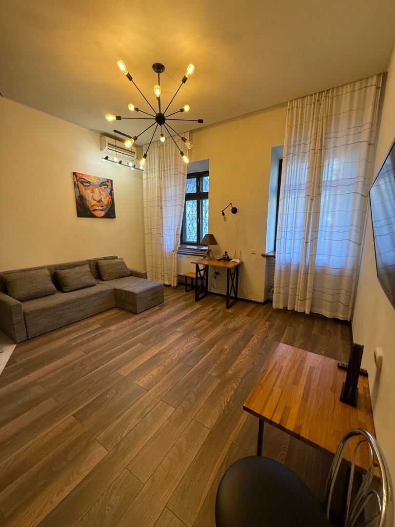 продажа однокомнатной квартиры номер A-173546 в Приморском районе, фото номер 13